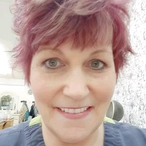 Meet your Posher, Cindy